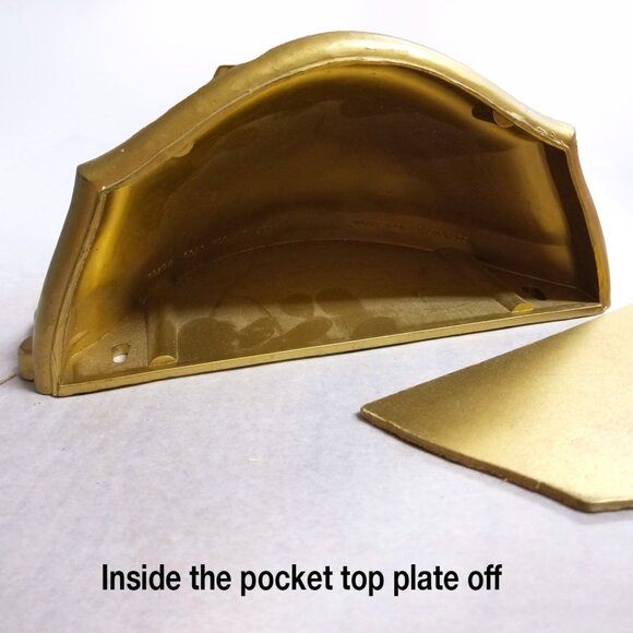 Vintage Gold Resin Wall Planter Pocket - Picture 5 of 7